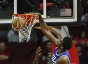 AYX体育赛事-广东队碾压雄鹿，恩比德状态火热