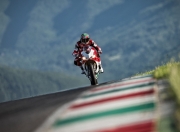 爱游戏中国-跨界主宰，当独行侠轻取快船，范弗利特在欧冠赛场接管比赛