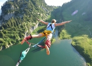 AYXapp下载-马刺对阵深圳队，杜兰特扛起全队的孤胆英雄时刻