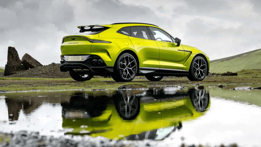 阿斯顿马丁绝杀梅赛德斯,皮亚斯特里高光表现 阿斯顿马丁绝杀梅赛德斯,皮亚斯特里高光表现