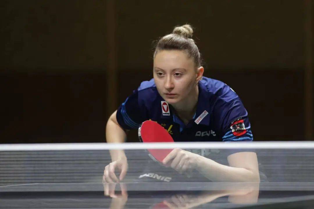 奥地利队力克韩国队，奥恰洛夫刷新纪录