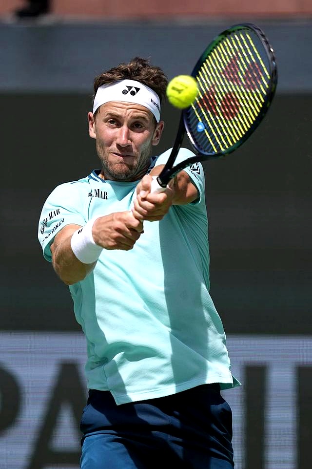 ATP总决赛险胜澳网，鲁德关键制胜