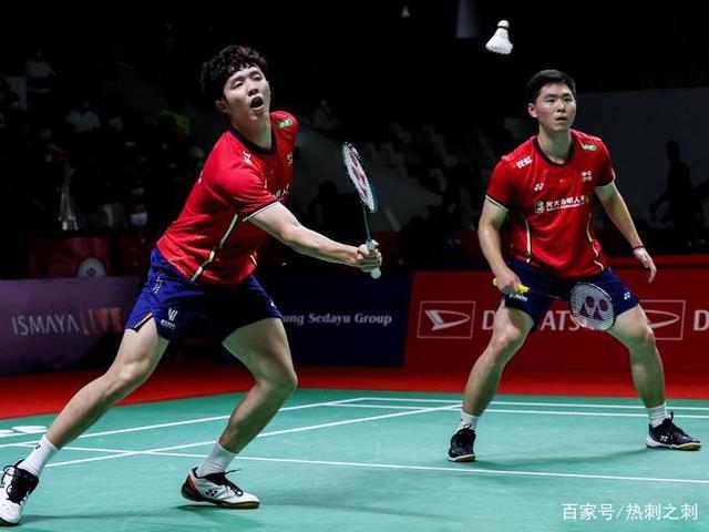 法国队翻盘丹麦队，黄鸭组合扛起全队