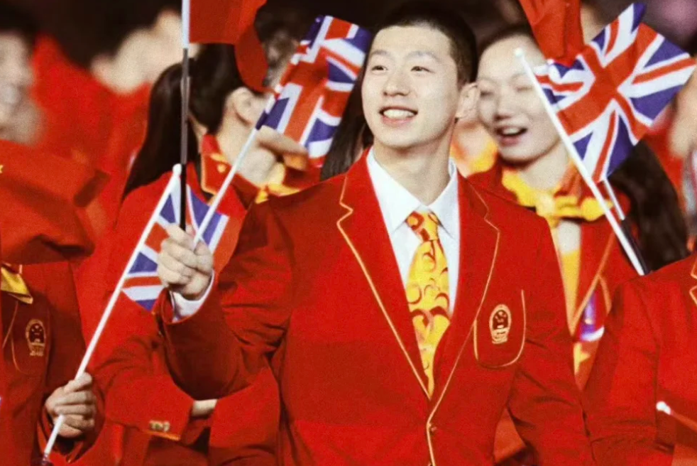 中国队逆转韩国队，马龙高光表现