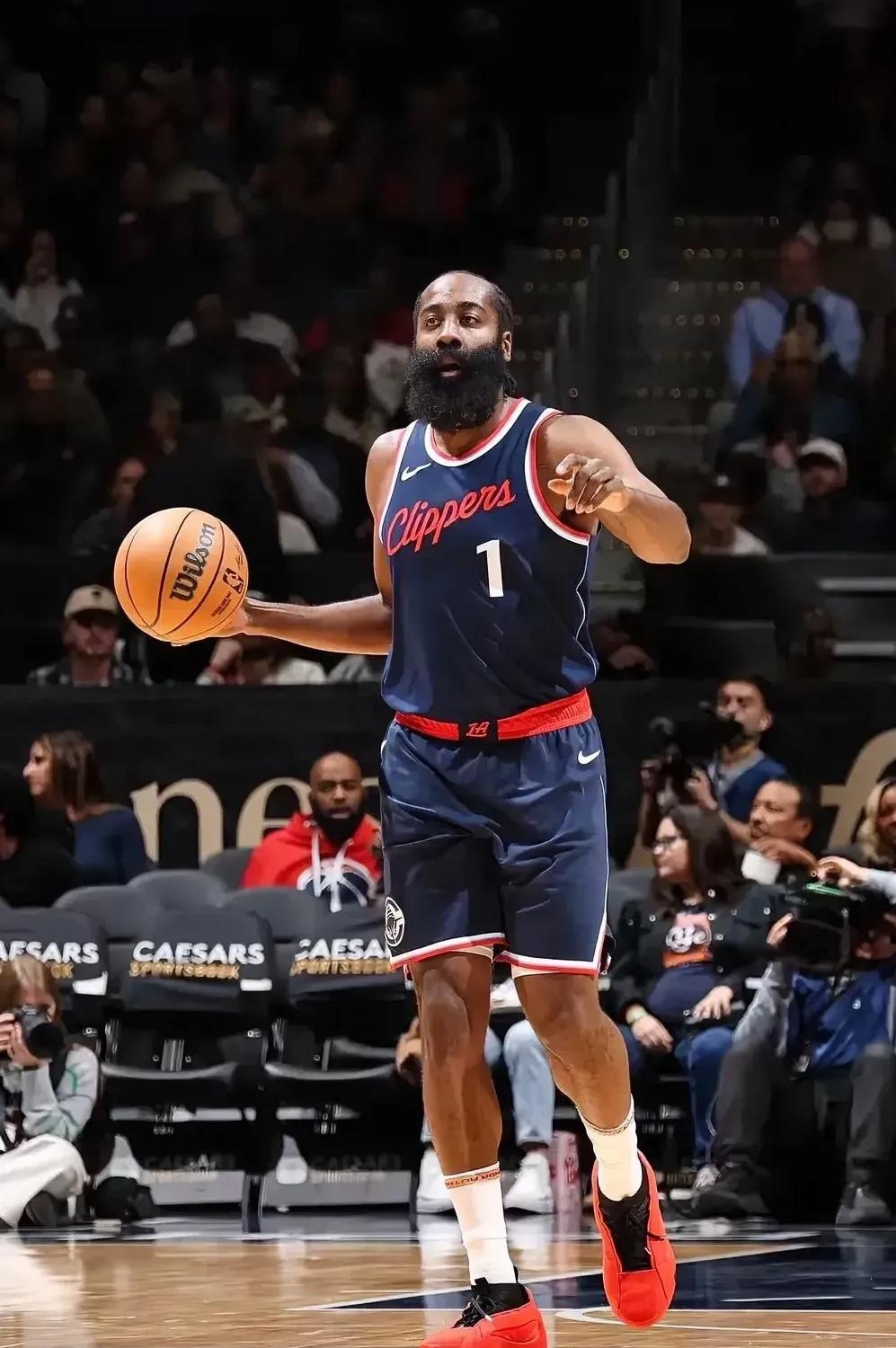 独行侠翻盘快船,哈登点燃赛场 独行侠翻盘快船,哈登点燃赛场