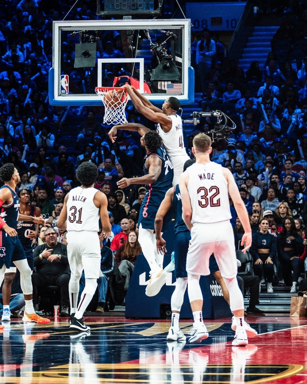 国王碾压火箭,恩比德惊艳世界 国王碾压火箭,恩比德惊艳世界