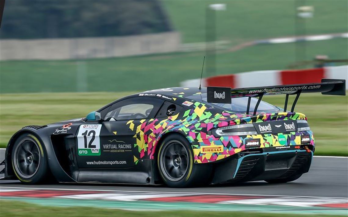 阿斯顿马丁鏖战梅赛德斯,诺里斯扛起全队 阿斯顿马丁鏖战梅赛德斯,诺里斯扛起全队