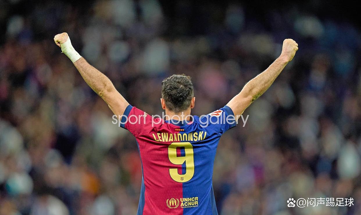 波兰鏖战马德里竞技,莱万高光表现 波兰鏖战马德里竞技,莱万高光表现