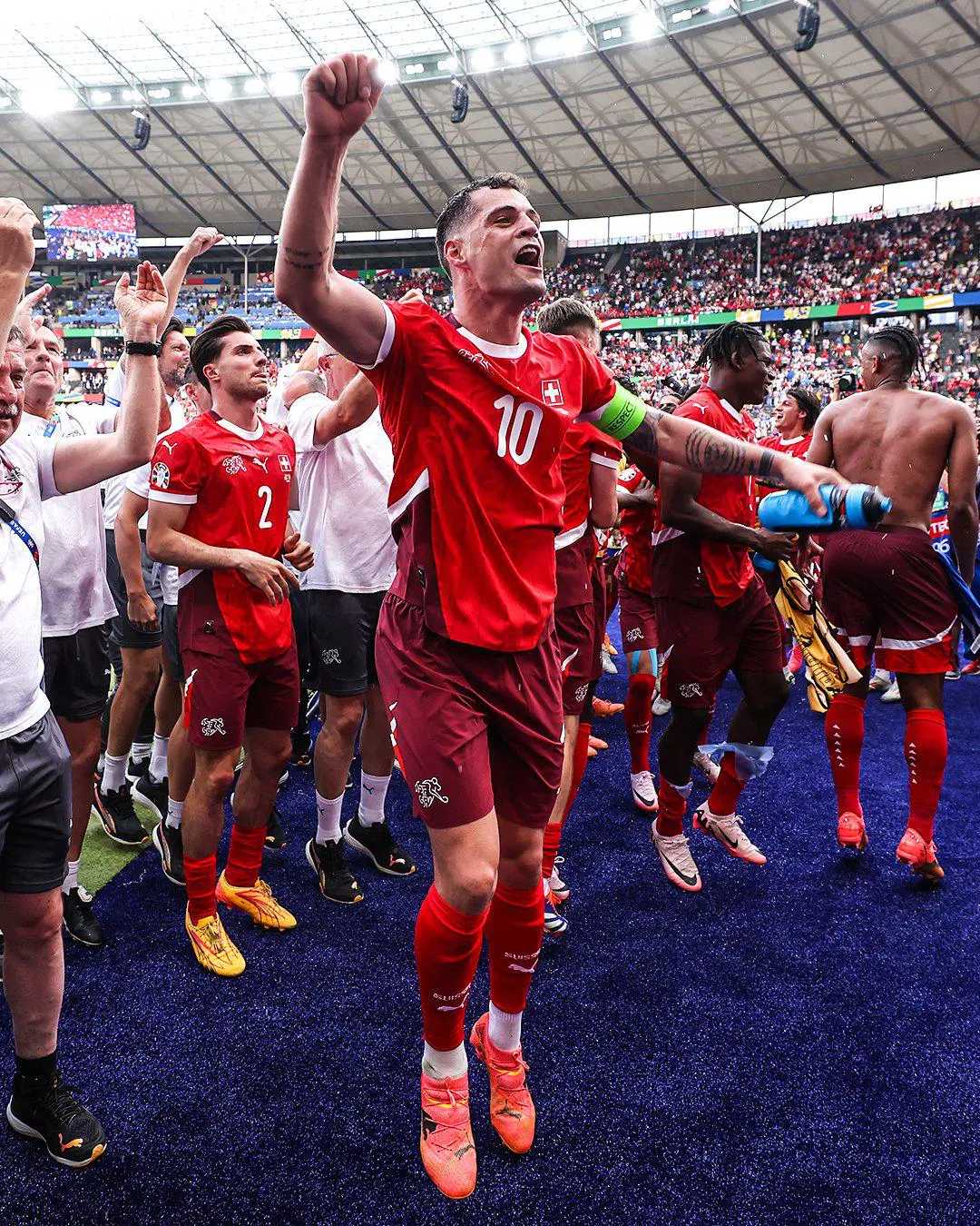 意大利国籍英冠联赛球队球员展开磨砺 意大利国籍英冠联赛球队球员展开磨砺