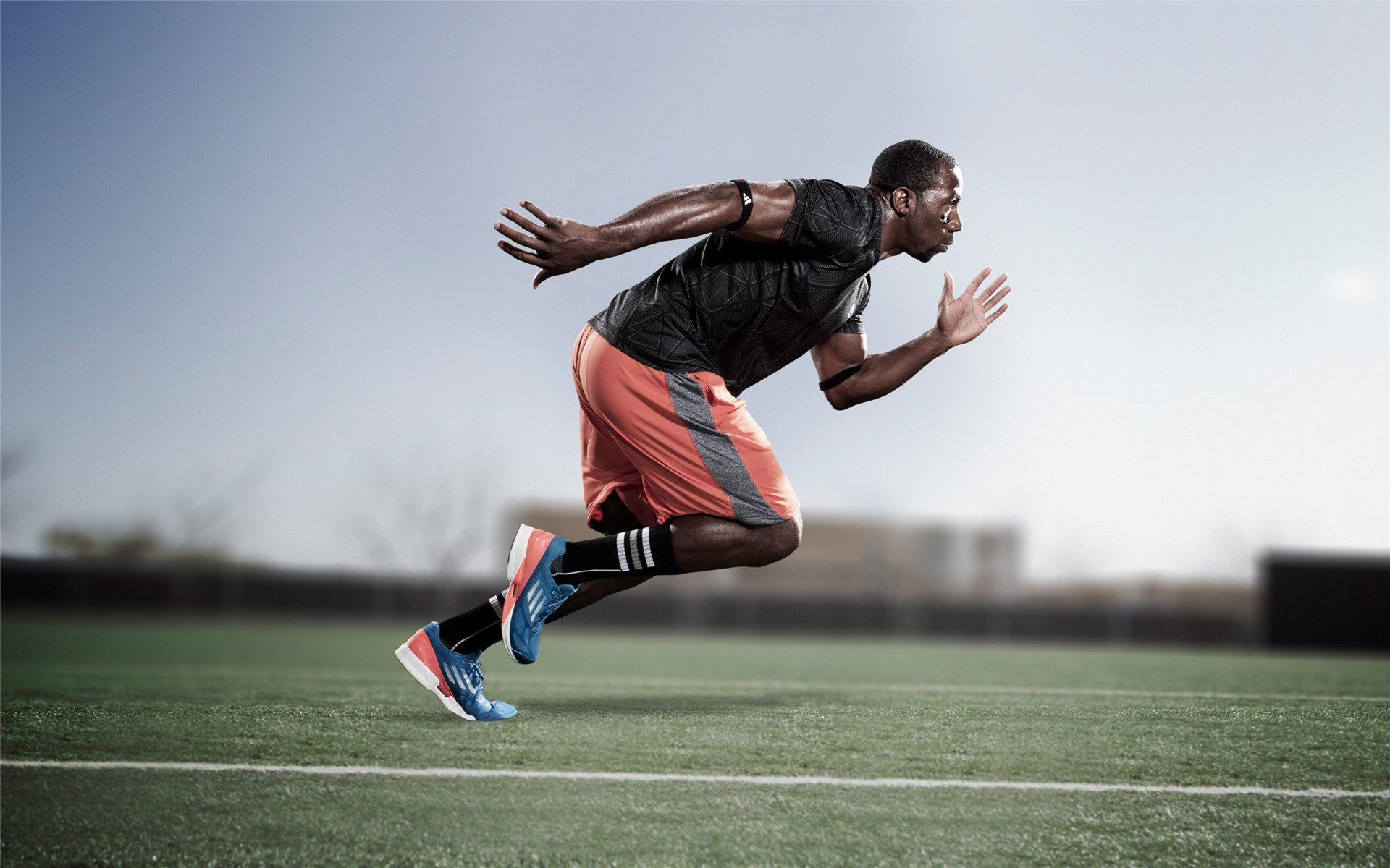 F1新赛季揭幕战焦点战,牙买加车队碾压伊拉克车队,新格局初现?