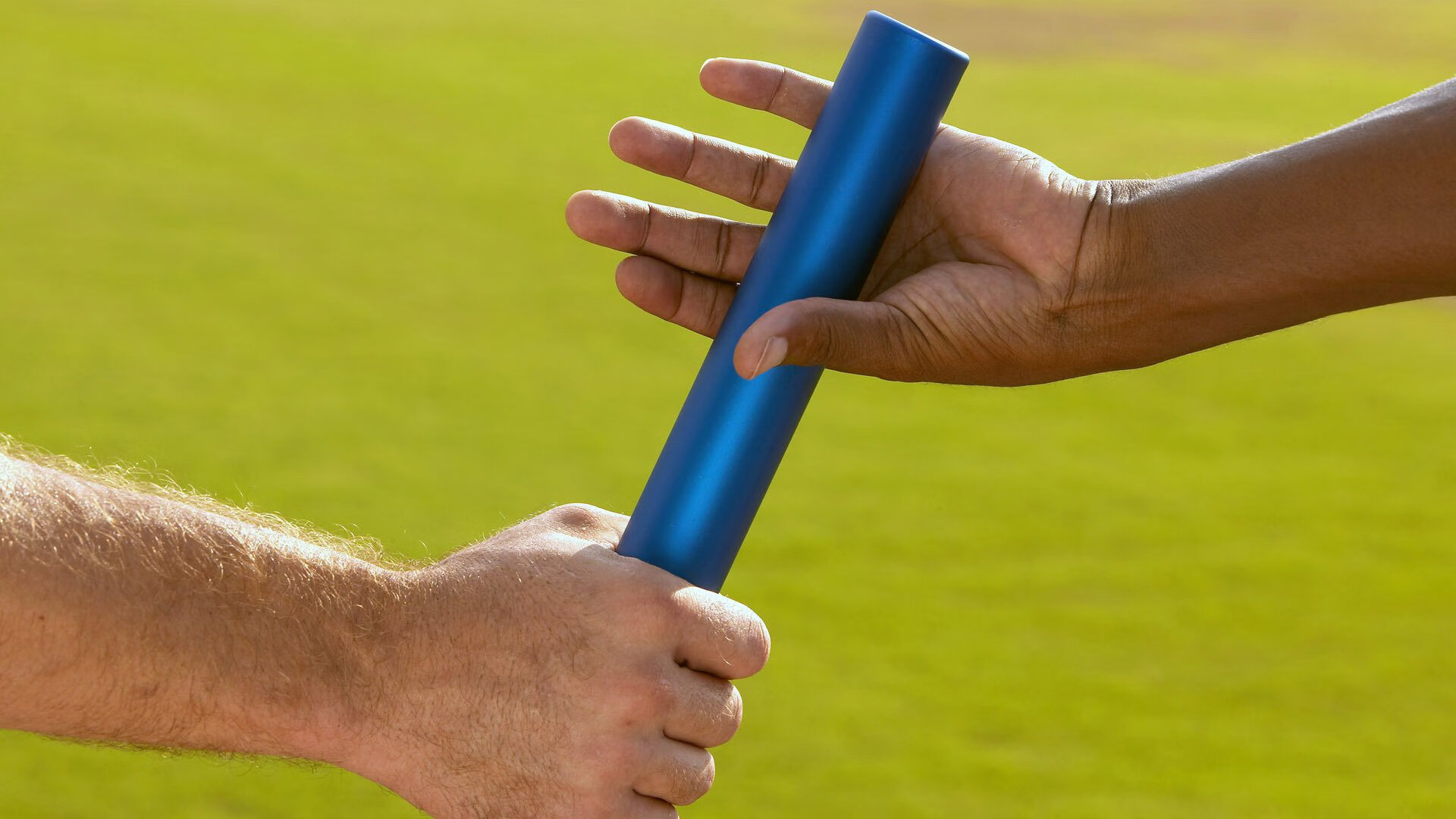 楚阿梅尼爆发之夜，厄瓜多尔翻盘巴黎，足球世界再无不可能